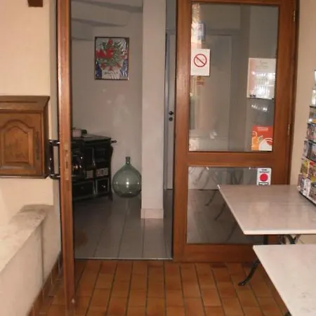 De La Valloire Hotel
